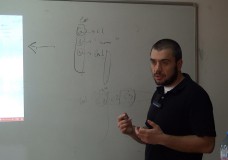 Radoslav Nikolov giving an Introduction to R
